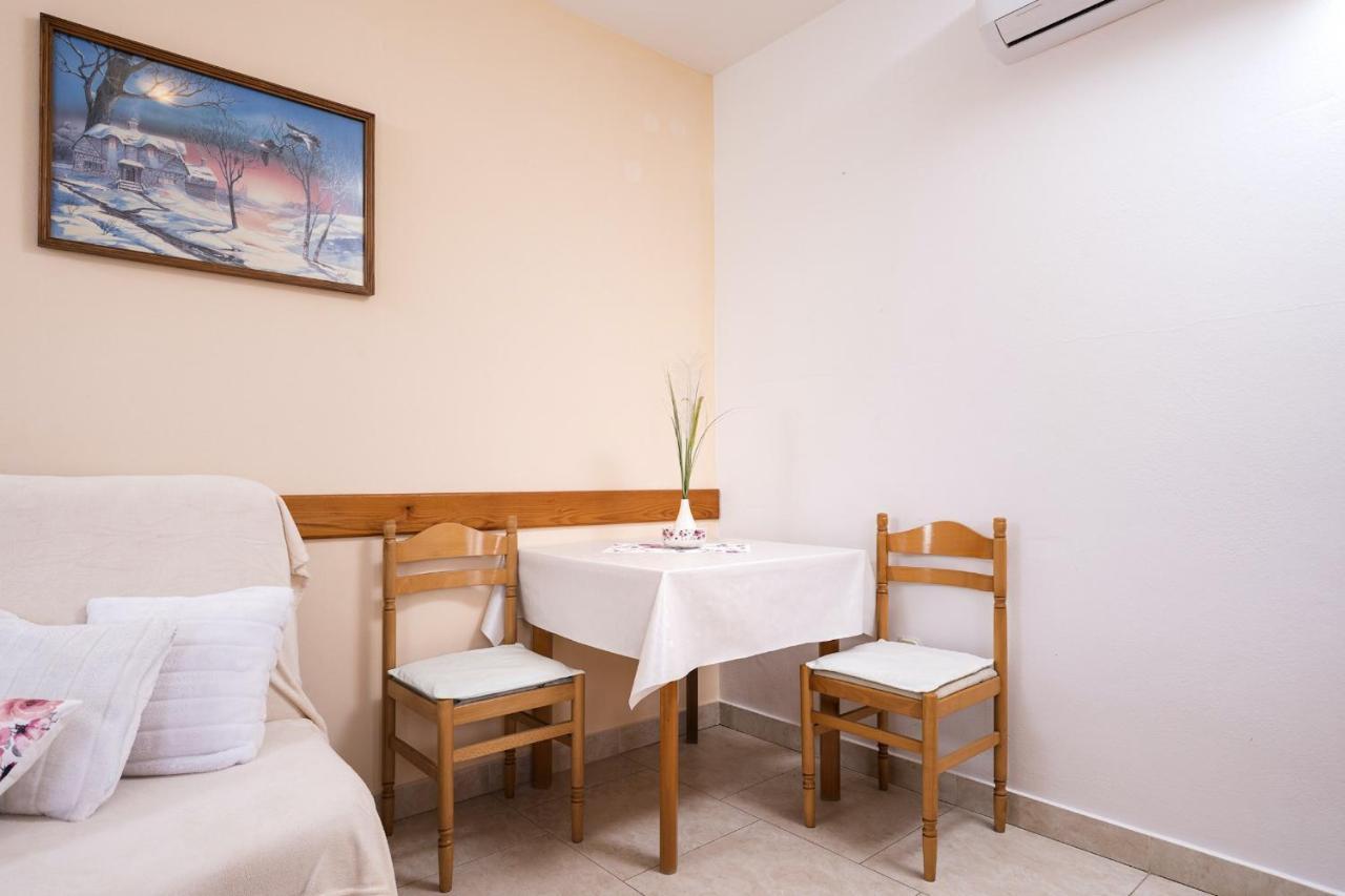 Apartments Zlata 斯塔里格勒 外观 照片
