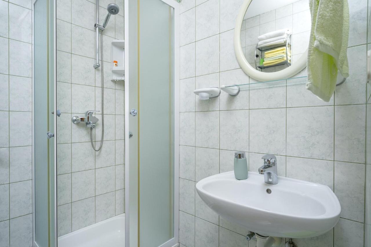 Apartments Zlata 斯塔里格勒 外观 照片